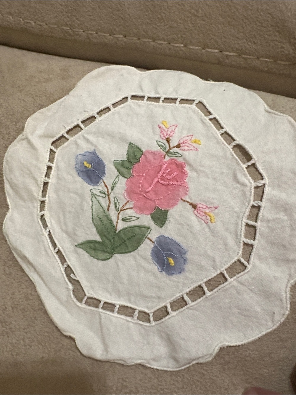 Hand-Embroidered White Floral Linen Doily with Pink Rose